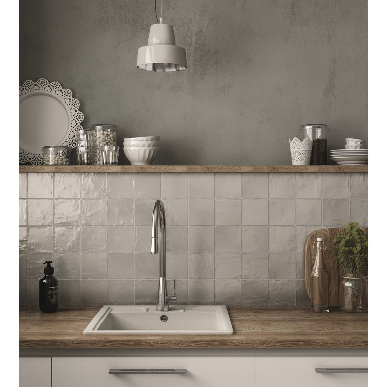 Duchess 4" x 4" Glossy Gray Ceramic Wall Tile