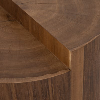 Modern Caramel Oak Round Coffee Table, 28 Inch