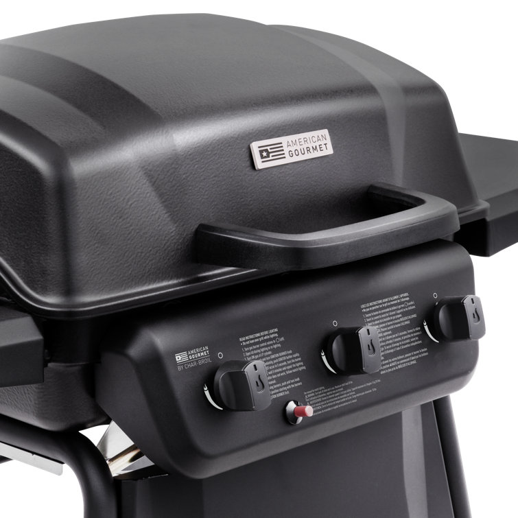 Classic Black 3-Burner Propane Gas Grill with Side Shelves
