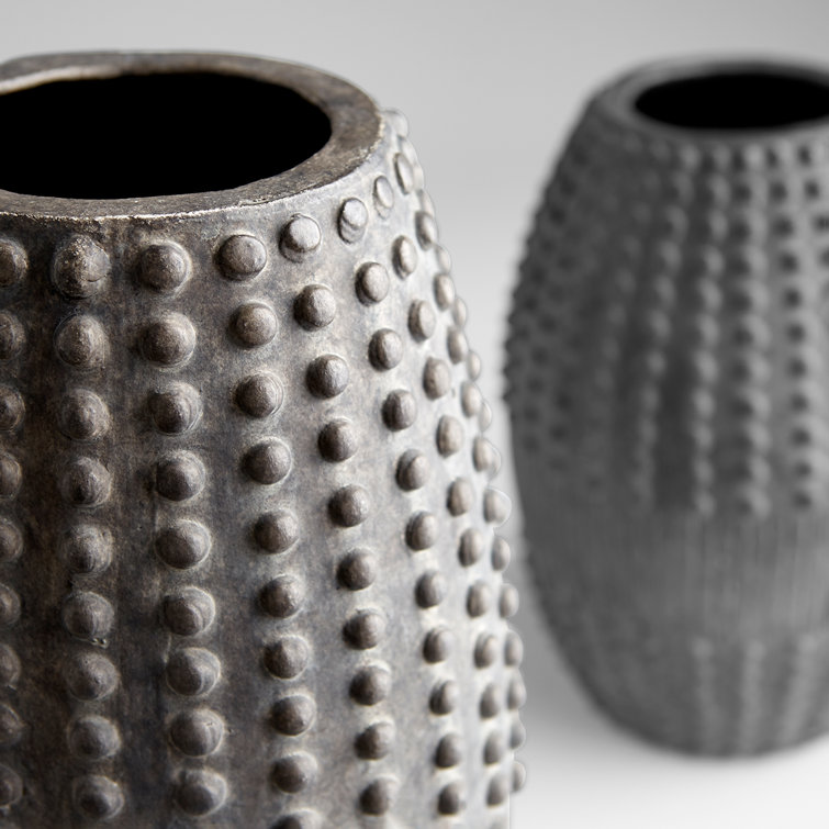 Gray Ceramic Ribbed Decorative Table Vase