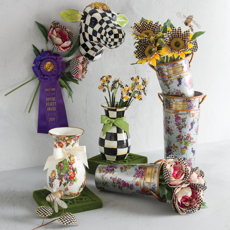 Handpainted Courtly Check 15'' Resin Cow Decor