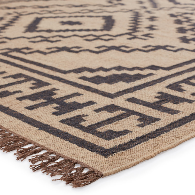 Southwestern Geometric Black and Beige Handwoven Jute Rug