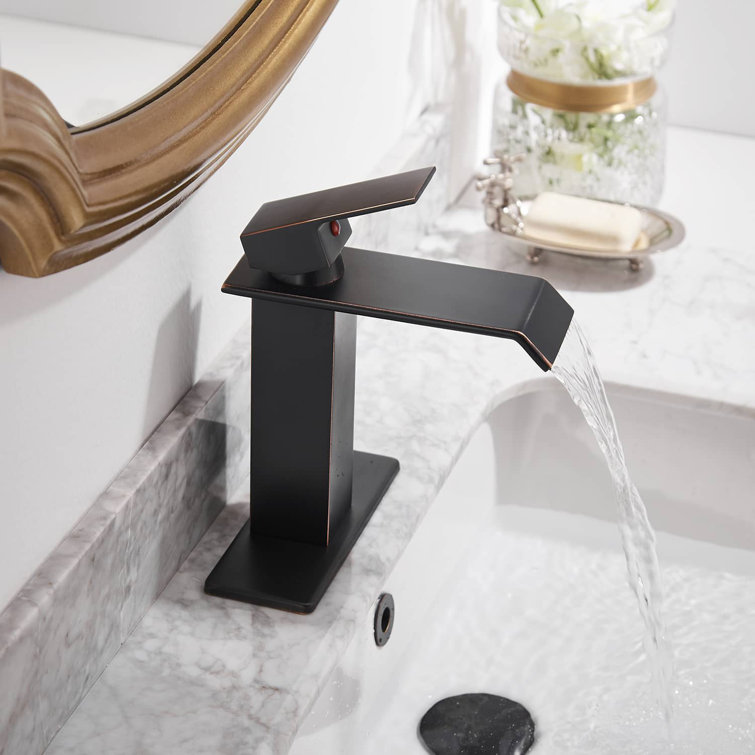 Oil Rubbed Bronze Single Handle Bathroom Faucet with Drain Assembly