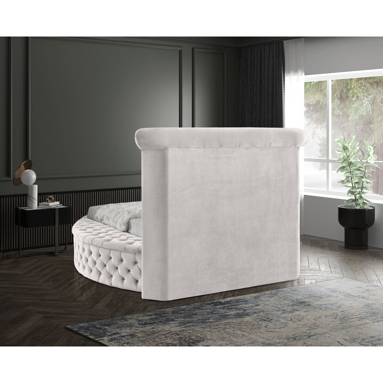 Cream Velvet Queen Bed with Tufted Upholstery and Storage