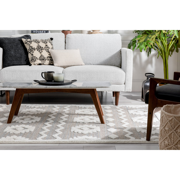 Gray and Beige 5' x 7' Moroccan Pattern Area Rug