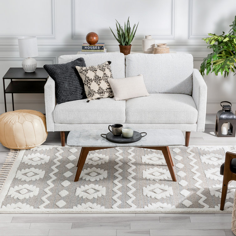 Gray and Beige 5' x 7' Moroccan Pattern Area Rug