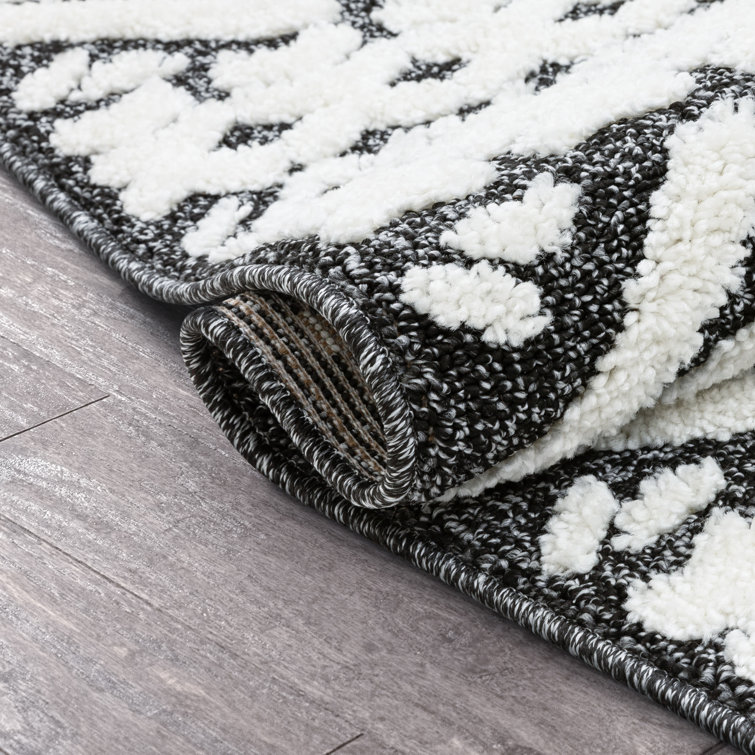 Eliana Dark Gray and White Geometric Synthetic Area Rug