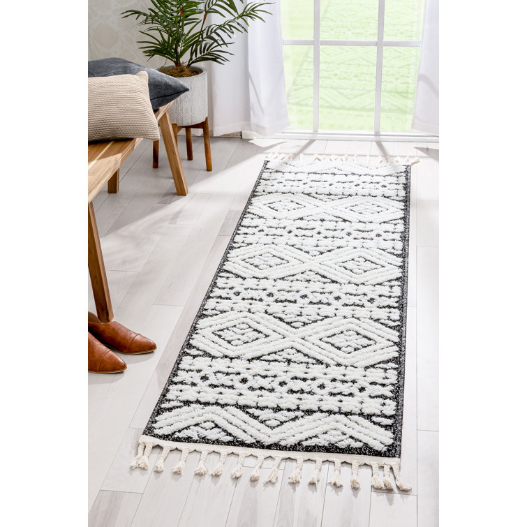 Eliana Modern Geometric Dark Grey and White Runner Rug, 2'7" x 9'10"