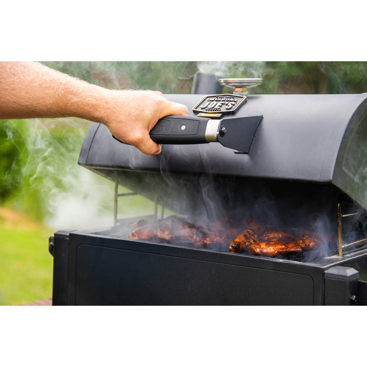 Rambler 218 sq in Heavy-Duty Black Steel Tabletop Charcoal Grill