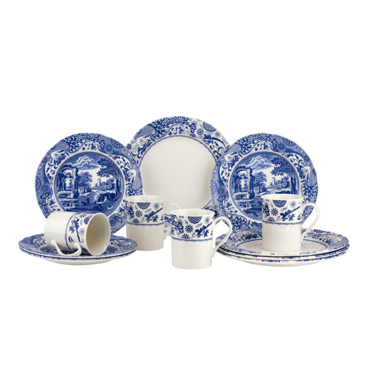Blue and White Porcelain Floral Motif Dinnerware Set, Service for 4