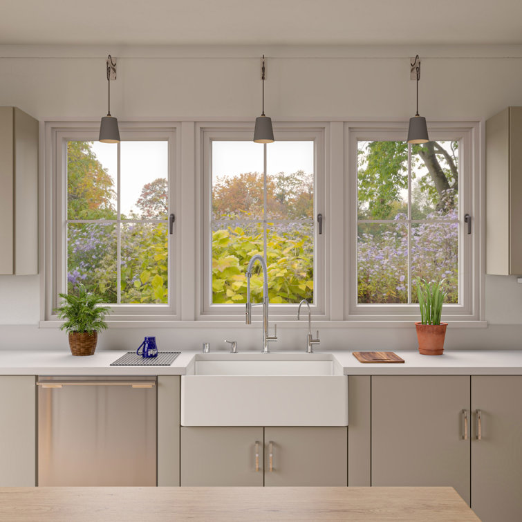 Polished Chrome Pull-Down Kitchen Faucet with Spray