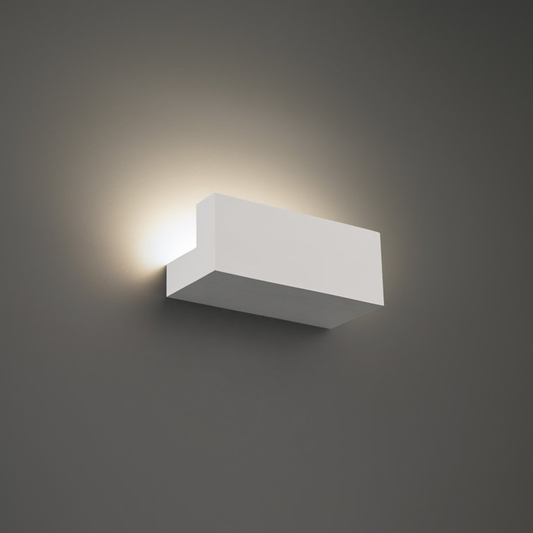 Black Aluminum Dimmable LED Wall Sconce