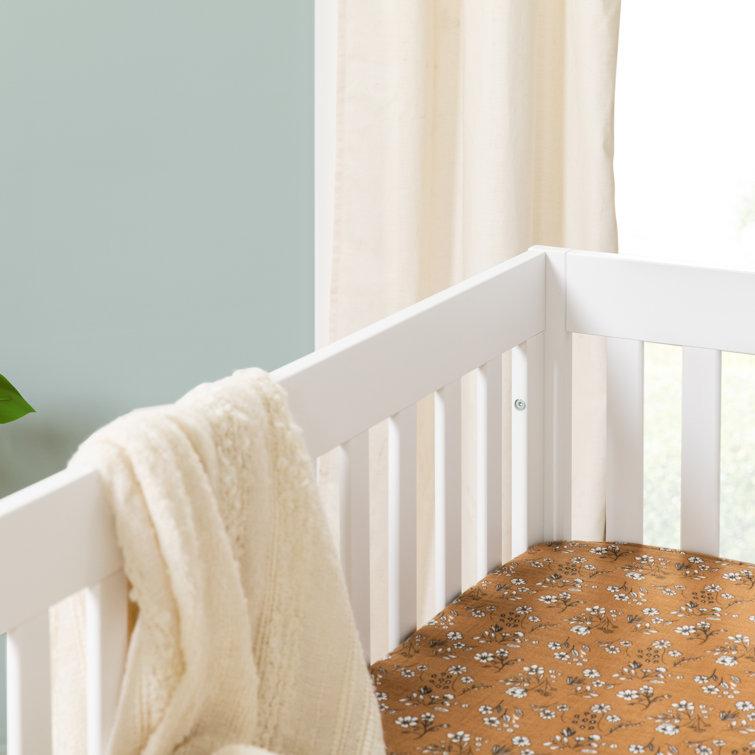White Pine 3-in-1 Convertible Crib with Toddler Bed Kit