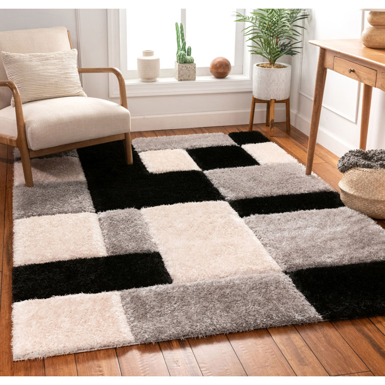 San Francisco Black and Gray Geometric Shag Area Rug 5' x 7'