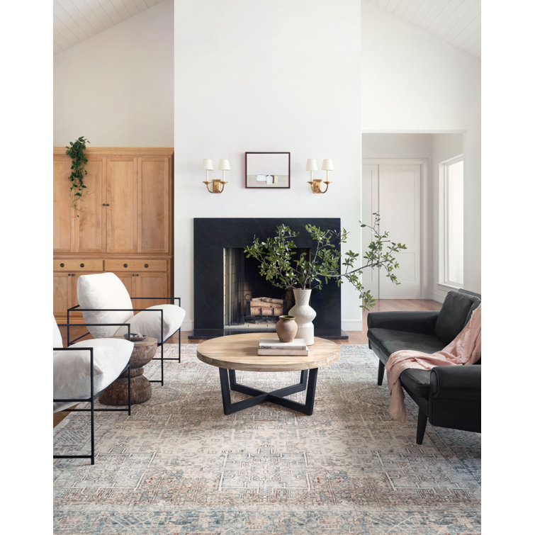 Ocean Blue Vintage-Inspired 7'6" x 9'6" Low-Pile Area Rug