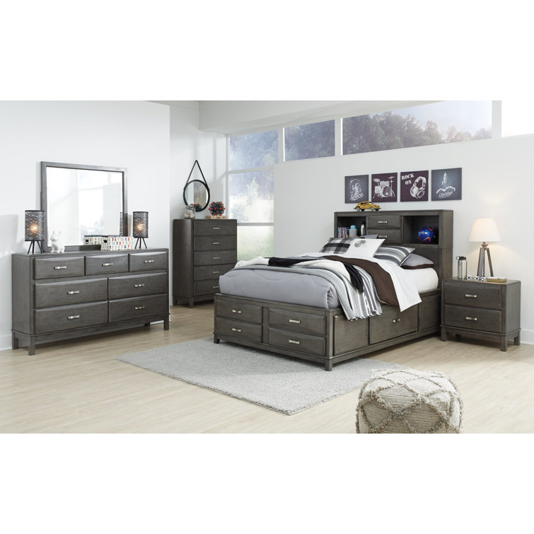 Gray 7-Drawer Dresser with Dovetail Construction