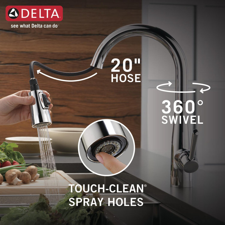 Chrome Pull-Down Single Handle Kitchen Faucet with Spray