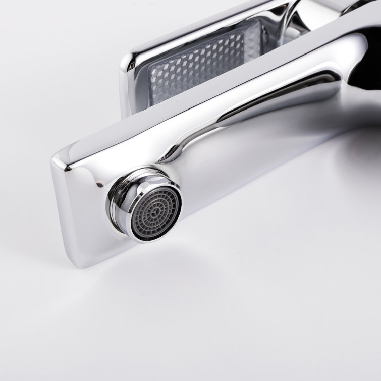 Chrome Brass Single Hole Bathroom Faucet