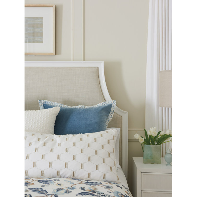 Avondale Inverness King-Size White Upholstered Bed with Headboard