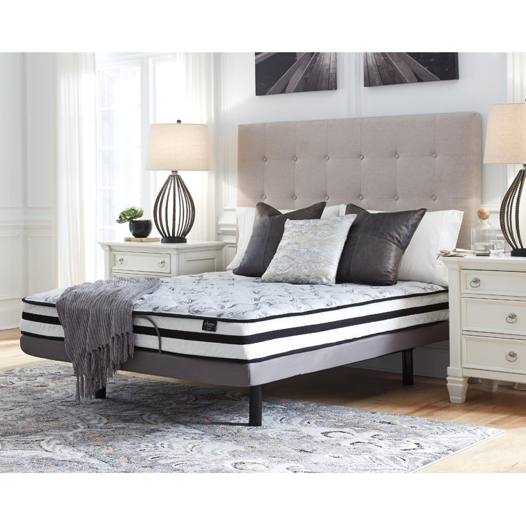 Queen White Innerspring Gel Memory Foam Mattress