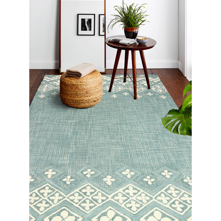 Teal and White Geometric Wool 5' x 7' Rug