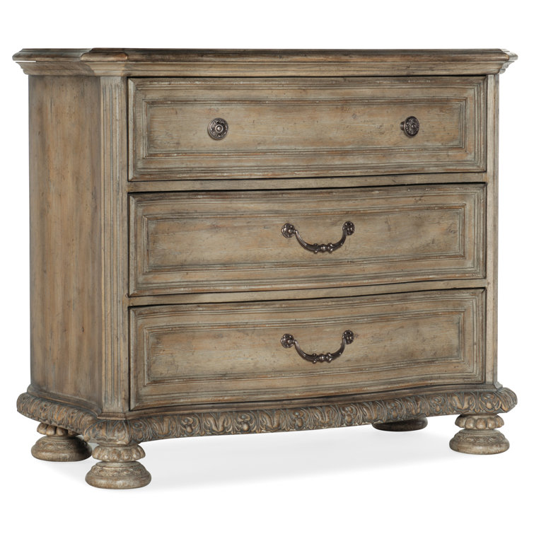 Traditional Brown 3-Drawer Nightstand with Felt Liner