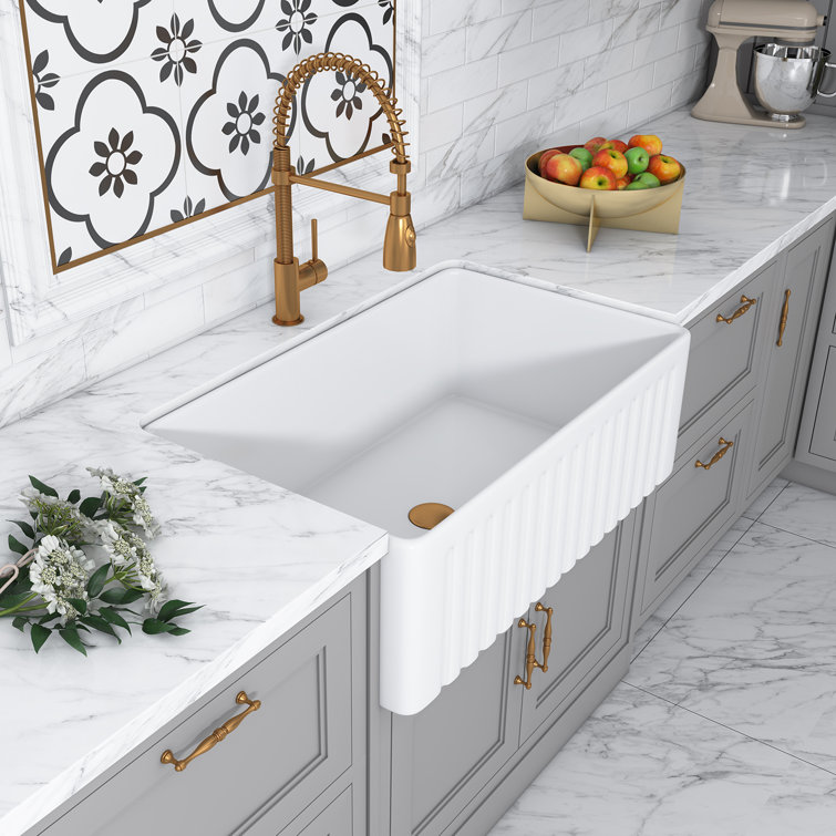 Calabria 30'' White Fireclay Farmhouse Kitchen Sink