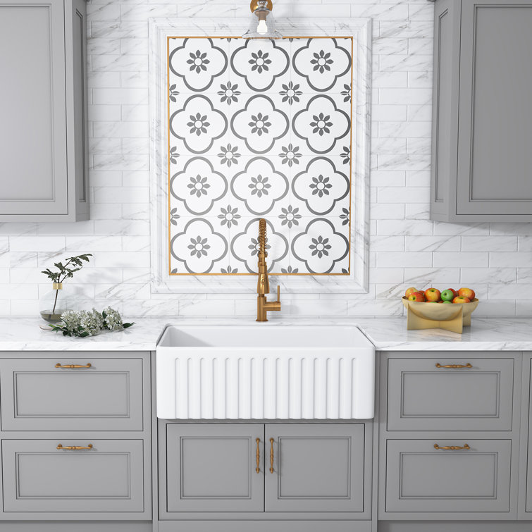 Calabria 30'' White Fireclay Farmhouse Kitchen Sink