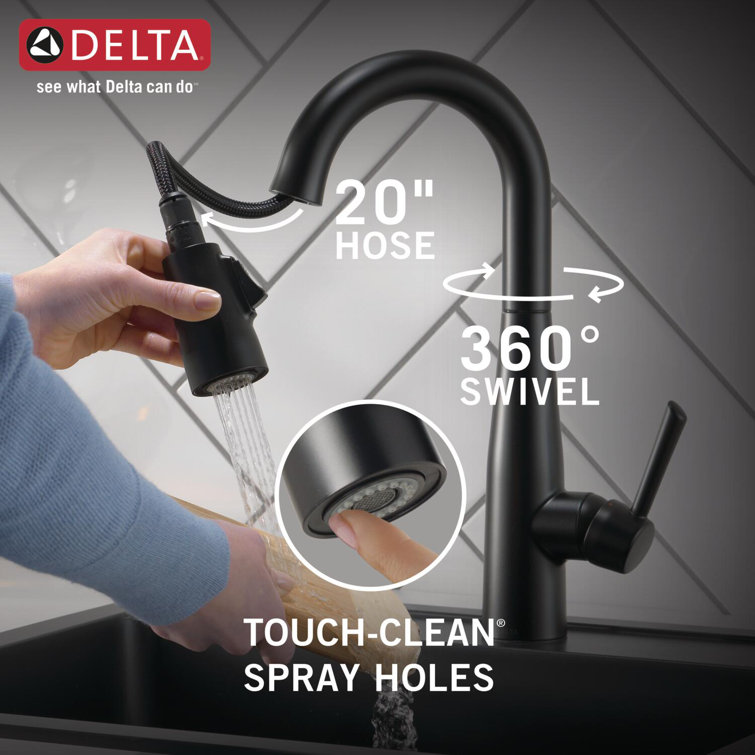 Matte Black Metal Pull-Down Sprayer Kitchen Faucet
