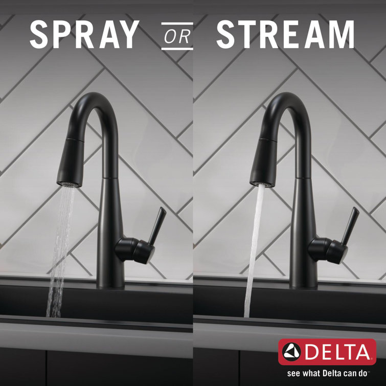 Matte Black Metal Pull-Down Sprayer Kitchen Faucet