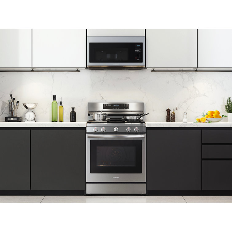 Samsung 6.0 Cu. Ft. Stainless Steel Smart Gas Range with Convection