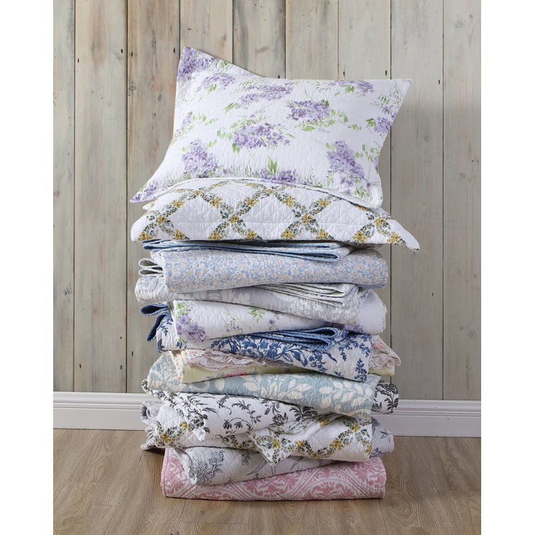 Blush Cotton Reversible Full Quilt Set with Floral Pattern