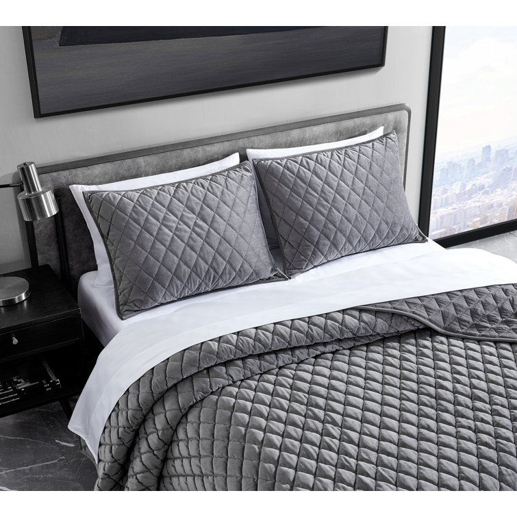 Putty Velvet Reversible Queen Quilt Set with Shams