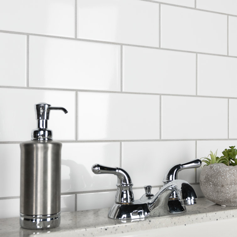 Projectos Urban Glossy White Ceramic Subway Wall Tile