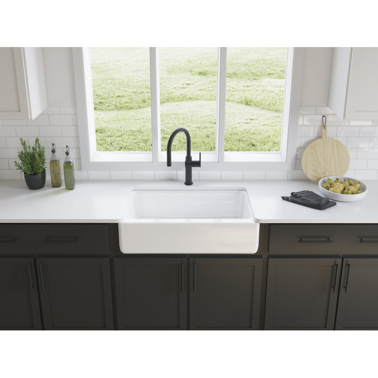 Dickinson White Cast Iron Single-Bowl Farmhouse Kitchen Sink