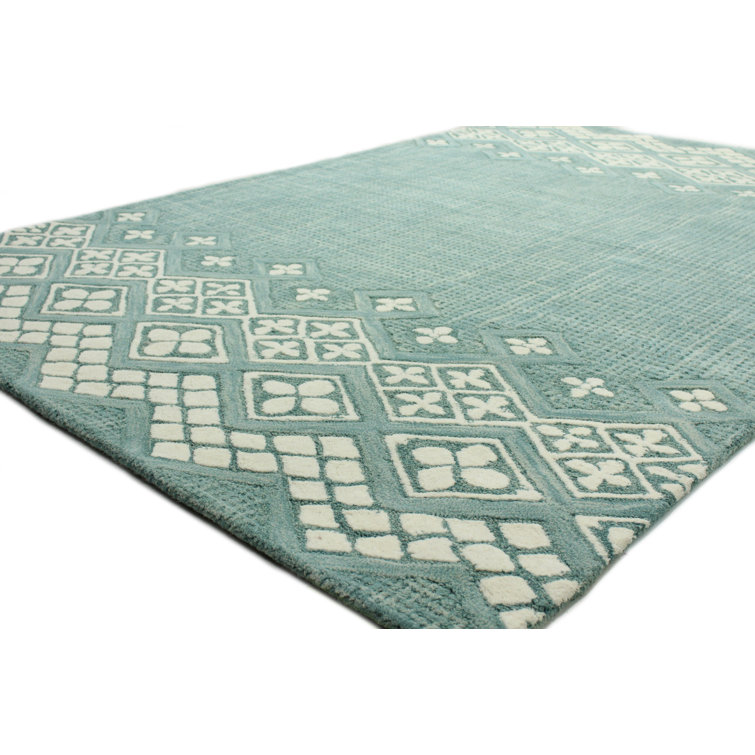 Teal and White Geometric Wool 5' x 7' Rug