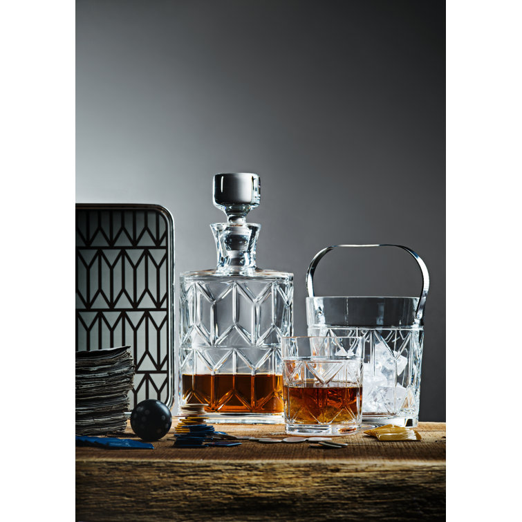 Elegant Clear Crystal Whiskey Decanter Set with Geometric Design
