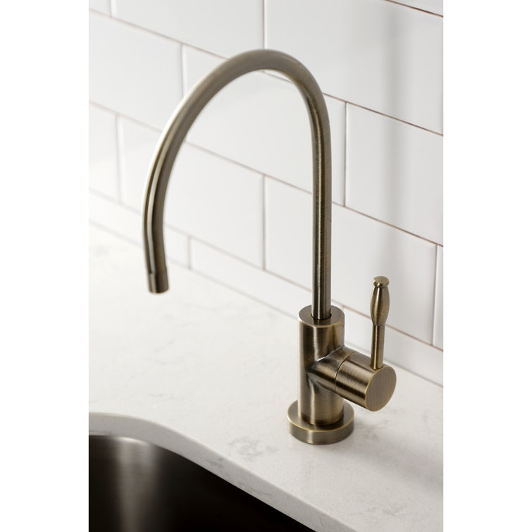 Antique Brass Single-Handle Water Filtration Faucet