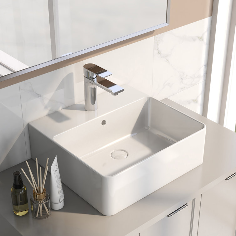 Chrome Brass Single Hole Bathroom Faucet