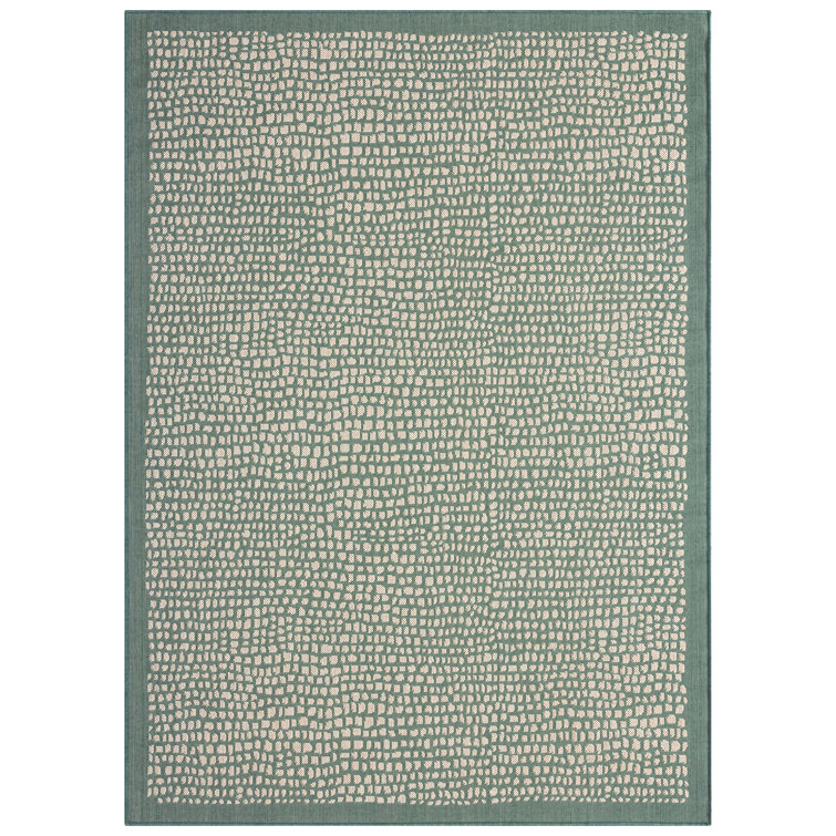 Green and Beige Synthetic Rectangular 8' x 10' Indoor/Outdoor Rug
