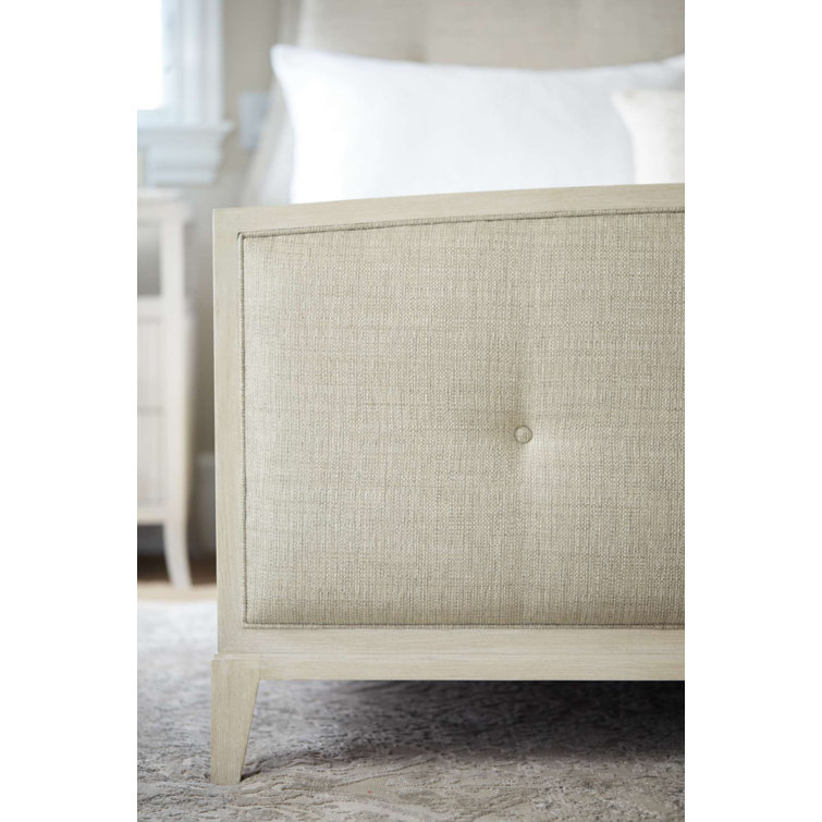 King Gray Linen Tufted Upholstered Wood Frame Bed
