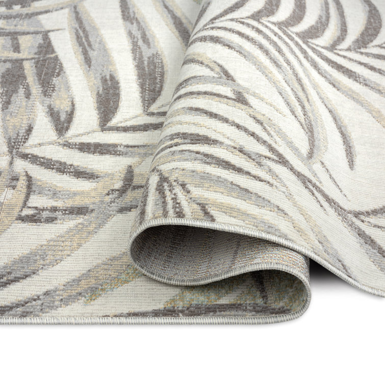 Ivory & Green Tropical Leaf Reversible 5' x 7' Synthetic Area Rug