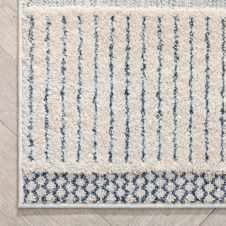Harlow Briar Light Blue Geometric Synthetic Rectangular Rug 47" x 63"