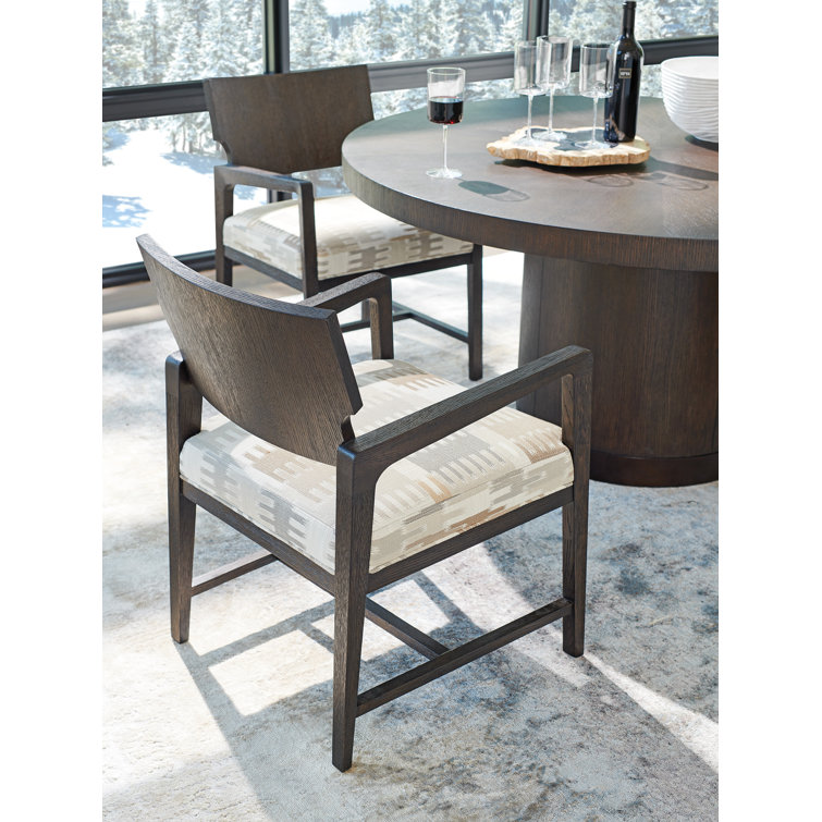 Highland Park Curved Back Leather Upholstered Arm Chair in Brown