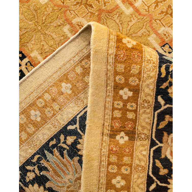 Ivory and Gold Hand-Knotted Wool 9' x 12' Traditional Rug