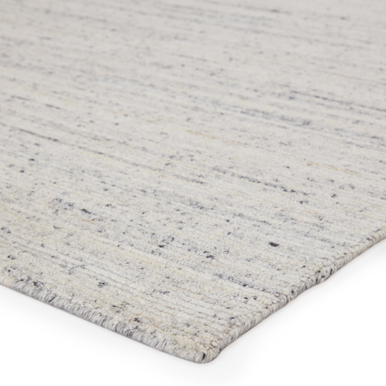 Madras Heathered Gray Hand-Loomed Wool Rectangular Rug 5' x 8'