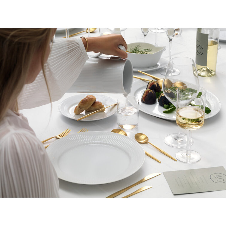 Elegant Winter White Porcelain Dinner Plate, Handcrafted & Microwave-Safe