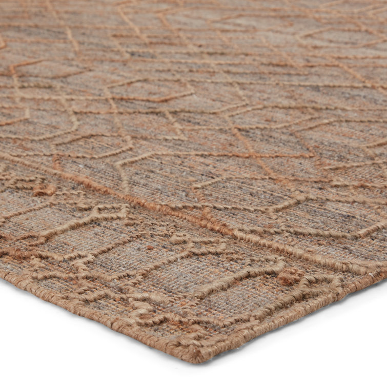 Celia Emblem Handwoven Gray and Beige Trellis Dhurrie Rug 9' x 12'