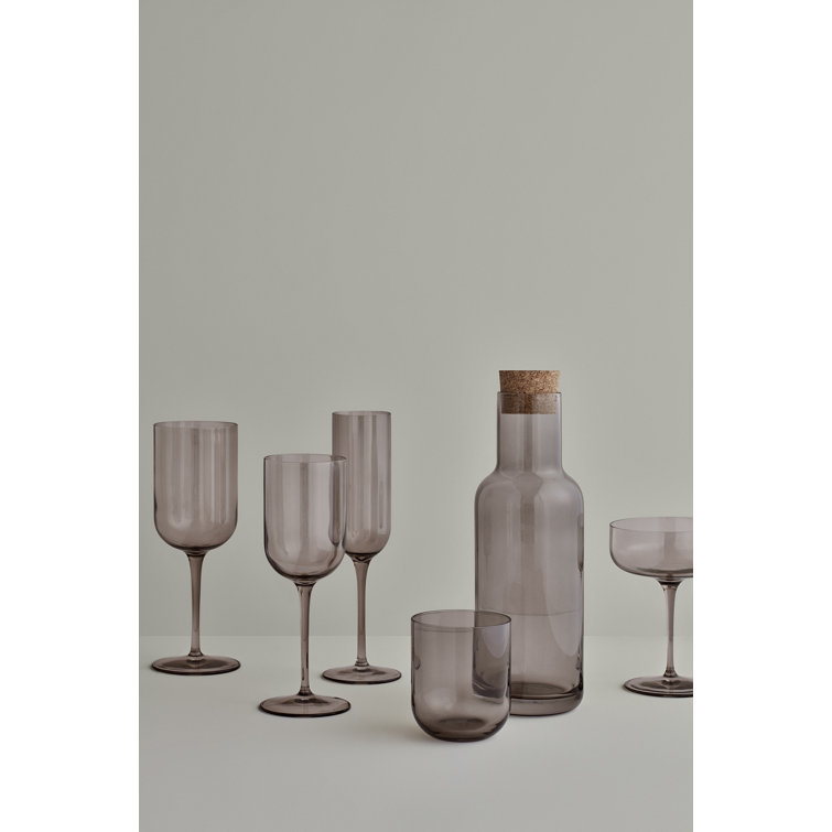 Fuum 9.5 oz. Gray Crystal White Wine Glassware Set