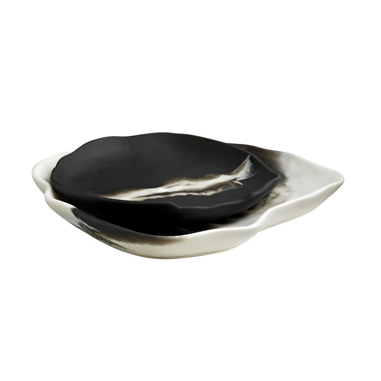 Hollie Black and White Organic Edge Plastic Trays, Set of 2